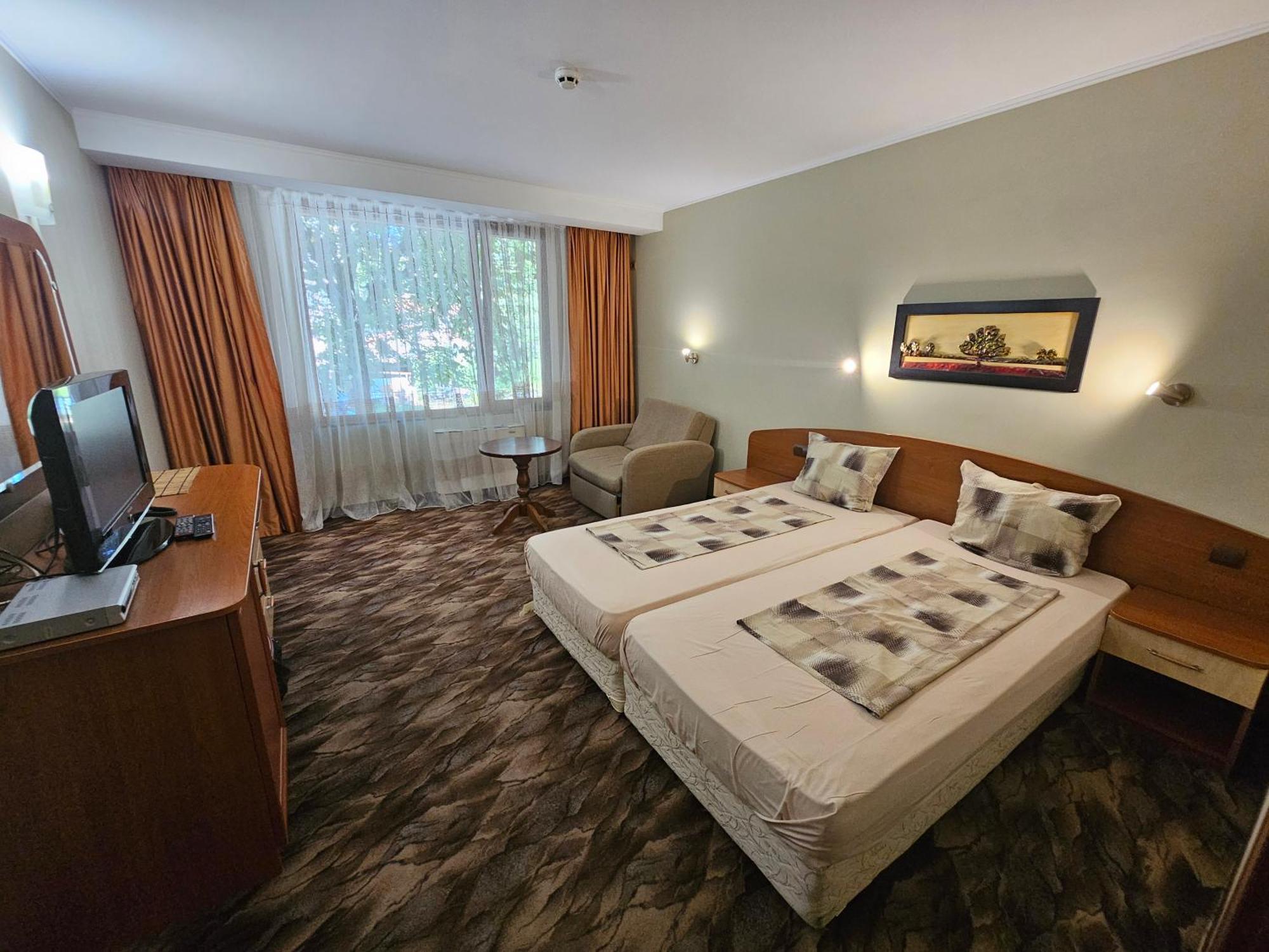 Family Hotel Jeri Velingrad Eksteriør billede