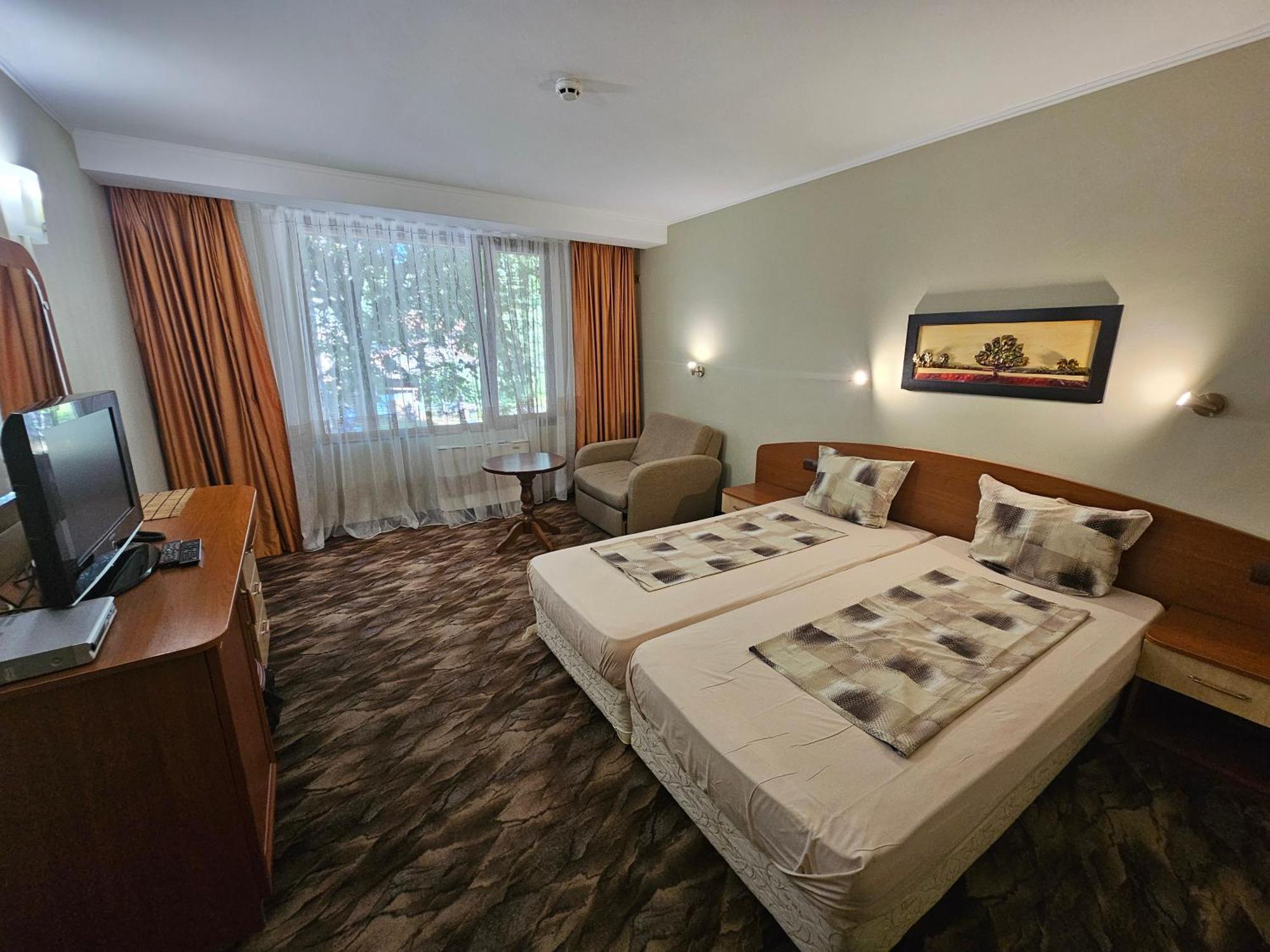 Family Hotel Jeri Velingrad Eksteriør billede